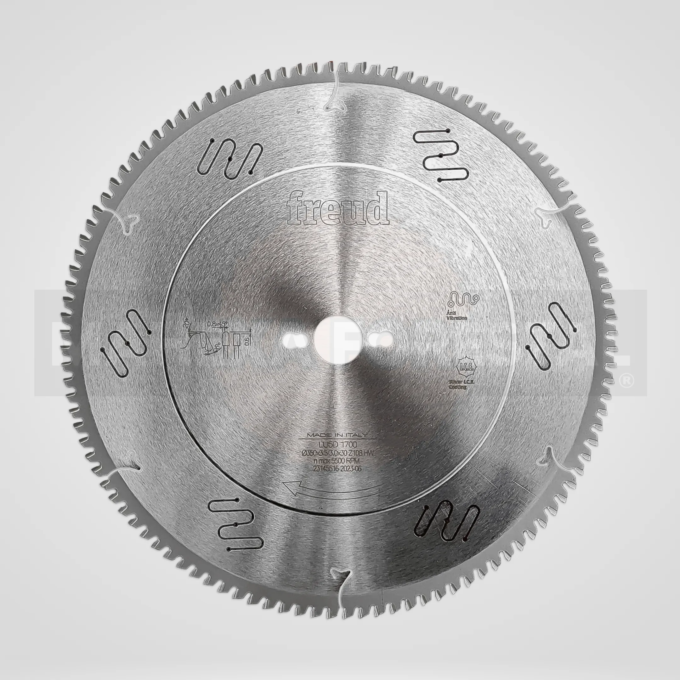 LU5D 1700
